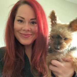 Meet your Posher, Alexandra